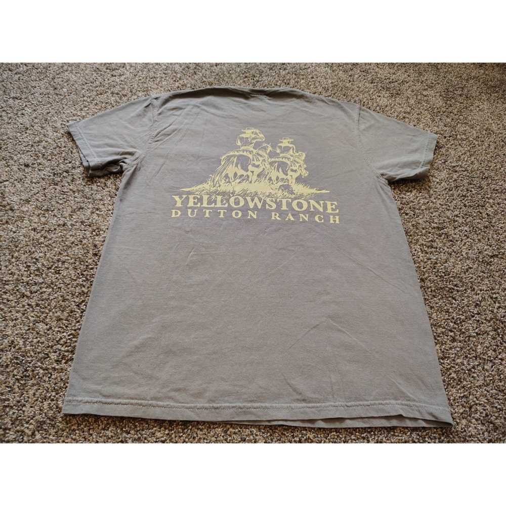 Comfort Colors Yellowstone Dutton Ranch Pocket T-Shirt Mens Medium Gray Graphic